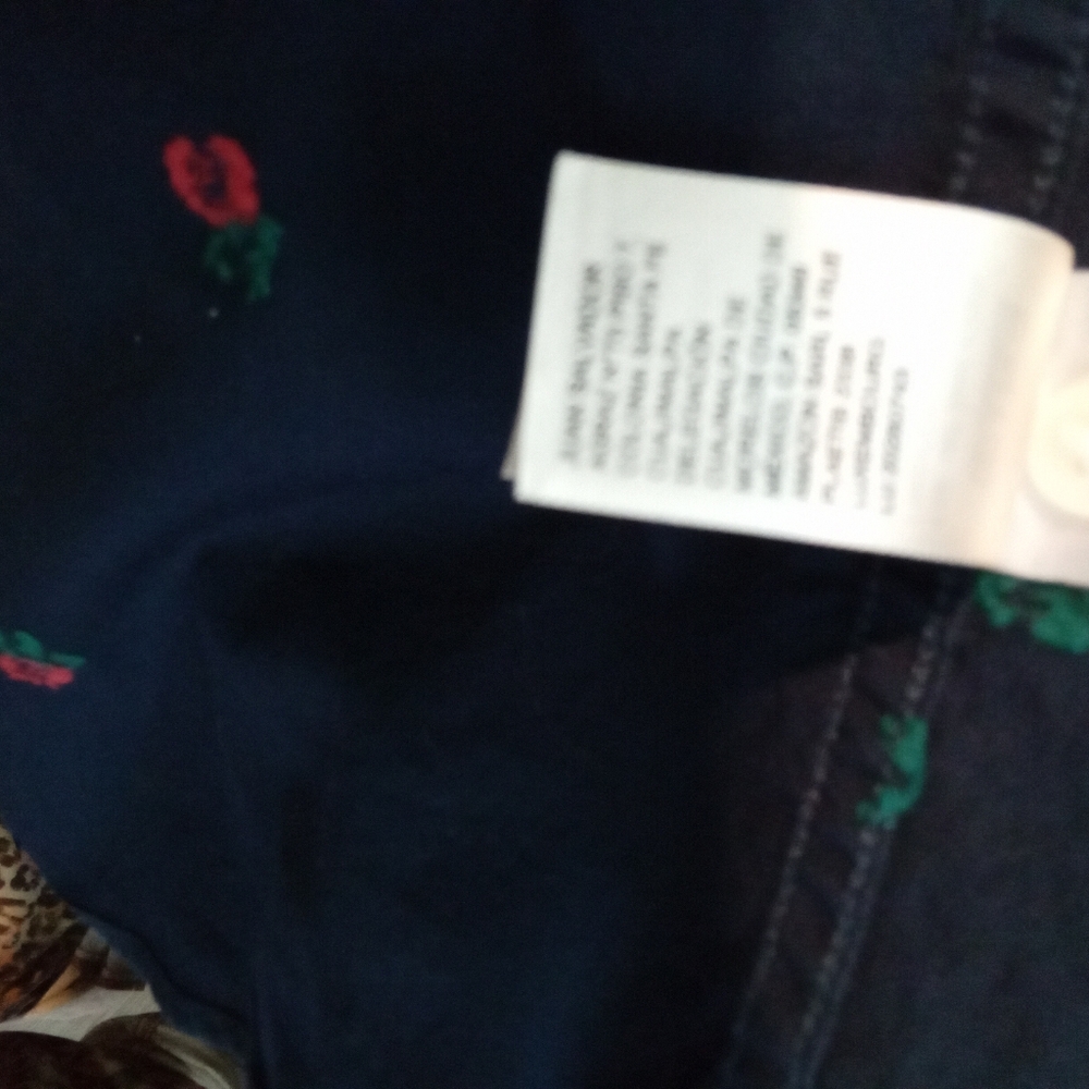 Navy Good Threads Size M Button Down with Roses - Picture 4 of 8